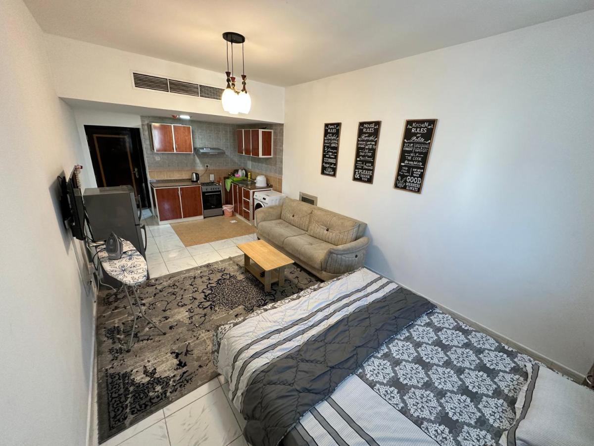 In Ajman,studio Flat Apartment
