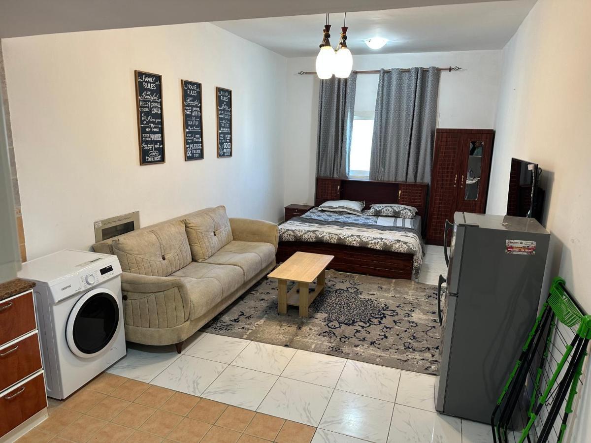 In Ajman,studio Flat Apartment Ajman